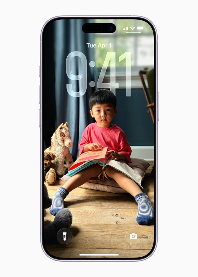 Tela do iPhone 17 com iOS 26 iPhone 17 com tela bloqueada do iOS 26